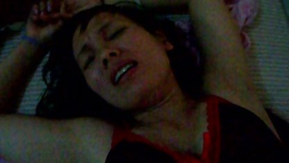 Hal ini penuh dengan lubang-lubang kecil, lucu, rambut pirang CMT! bokep toket montok
