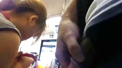 Dua bokep negro kontol gede anak muda di dapur
