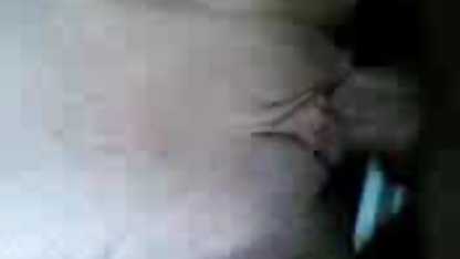 Berpakaian bokep susu super gede pelacur